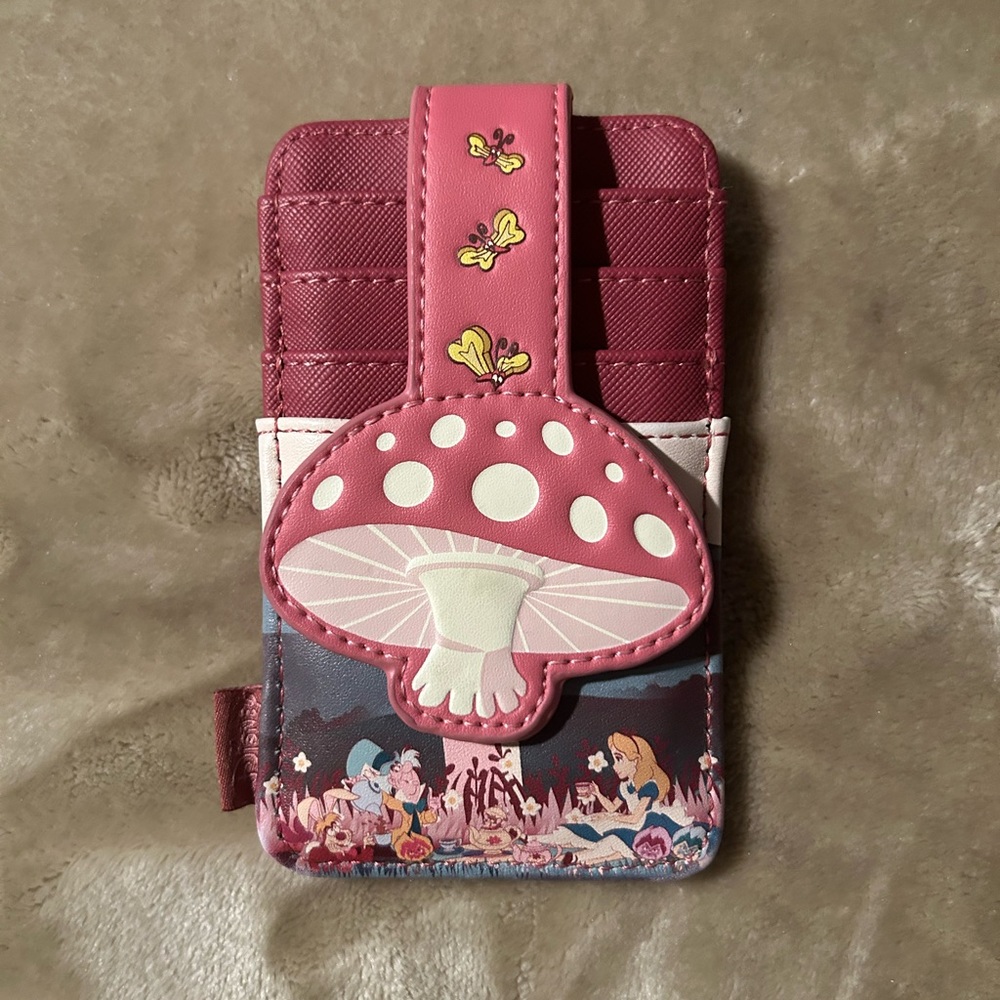 Loungefly Alice in Wonderland Cardholder